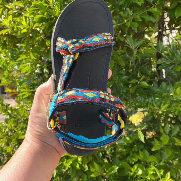 NWOB Teva Kids Hurricane XLT 2 - Picture 3 of 8